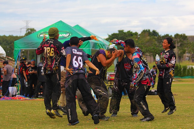 与此同时 与此同时